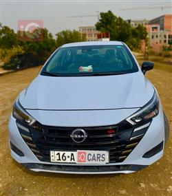 نيسان فيرسا